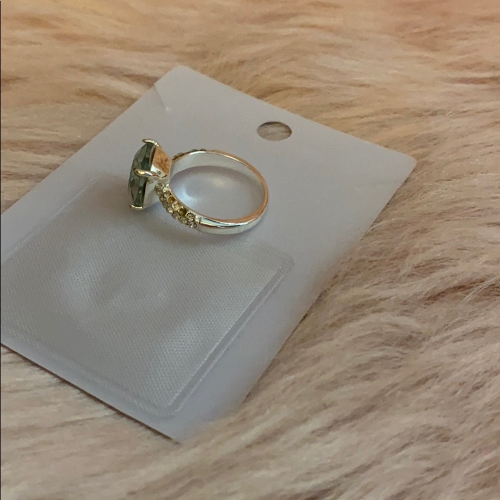 Ring - Picture 2 of 2